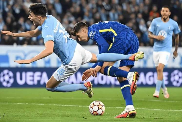 里尔主场迎战塞萨洛,法甲劲旅誓取三分巩固优势